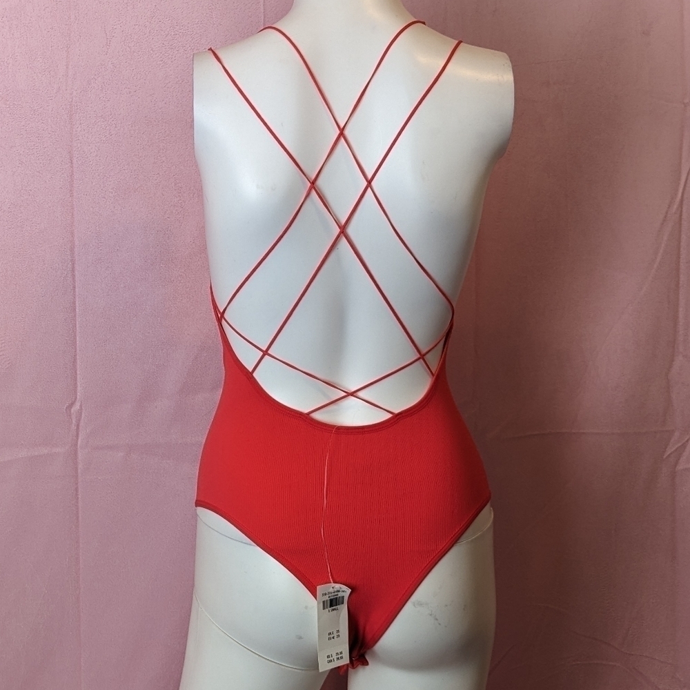 Gilly Hicks Red Ribbed Strappy Backless Scoop Neck Bodysuit size XS